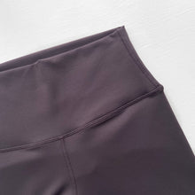 Load image into Gallery viewer, Signature Leggings - Lilac Grey
