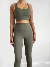 Load image into Gallery viewer, Signature Leggings - Khaki Green
