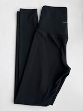 Load image into Gallery viewer, Core Leggings - Black
